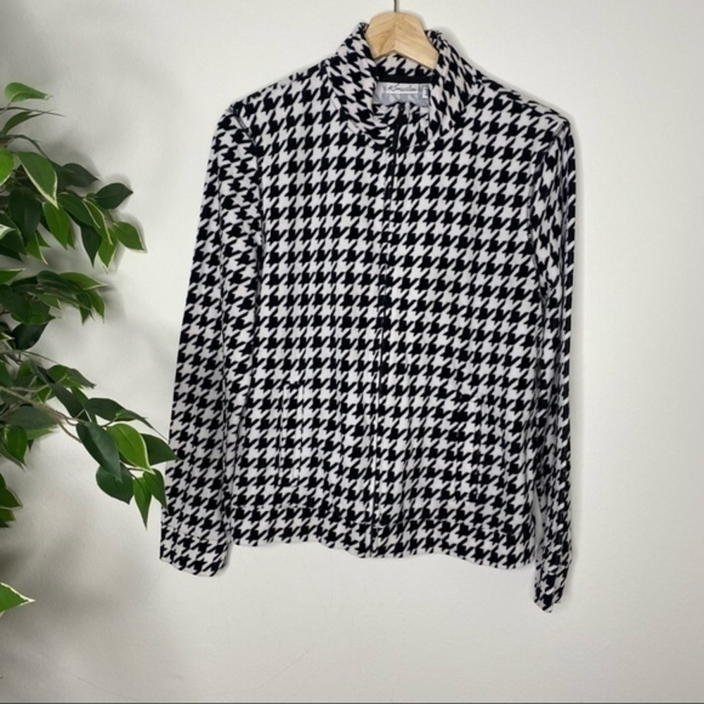 Kim Rogers houndstooth turtle neck jacket sweater